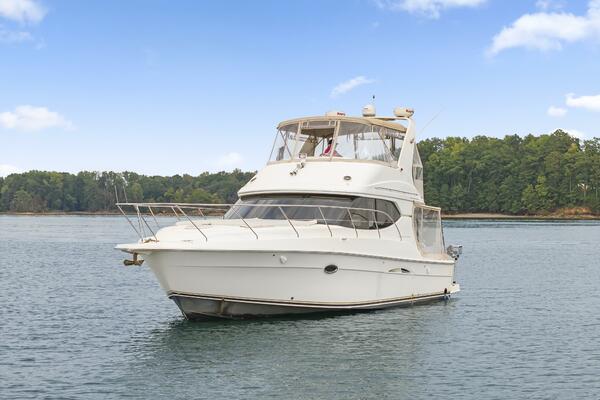 Water Cave 38ft Silverton Yacht For Sale