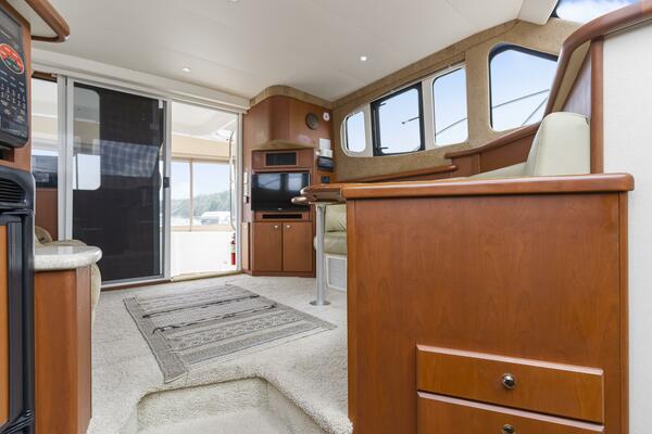 Water Cave 38ft Silverton Yacht For Sale