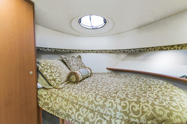 Water Cave 38ft Silverton Yacht For Sale