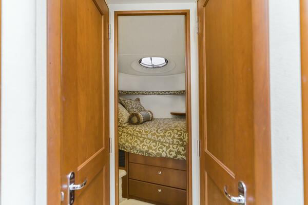 Water Cave 38ft Silverton Yacht For Sale