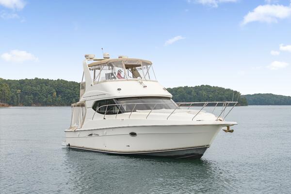Water Cave 38ft Silverton Yacht For Sale