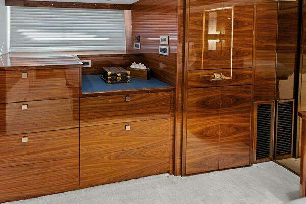 Viking 82 Convertible Yacht For Sale