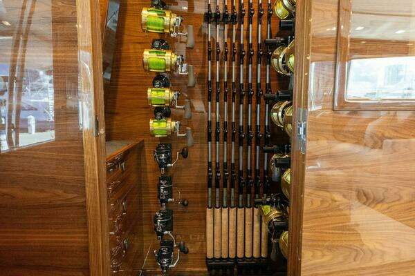 Viking 82 Convertible Yacht For Sale