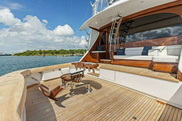 Viking 82 Convertible Yacht For Sale