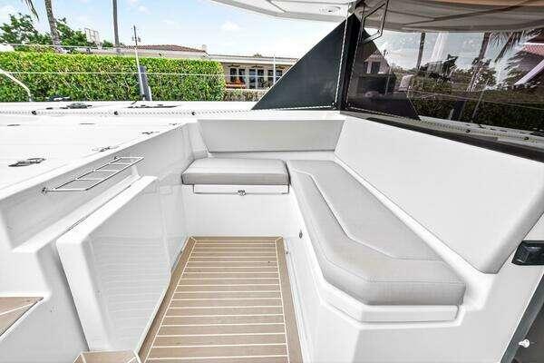 Leopard  Yacht For Sale