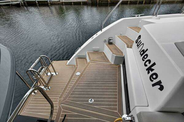 Leopard  Yacht For Sale