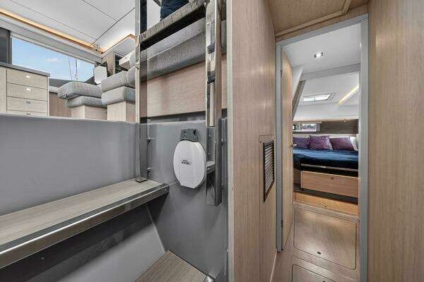 Leopard  Yacht For Sale