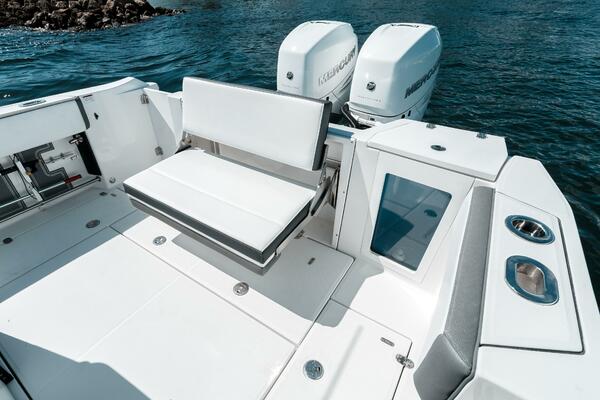 33ft Blackfin Yacht For Sale 33ft Blackfin Yacht For Sale