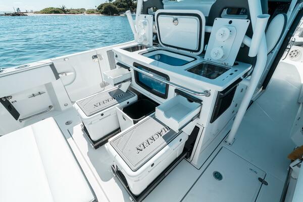 33ft Blackfin Yacht For Sale 33ft Blackfin Yacht For Sale