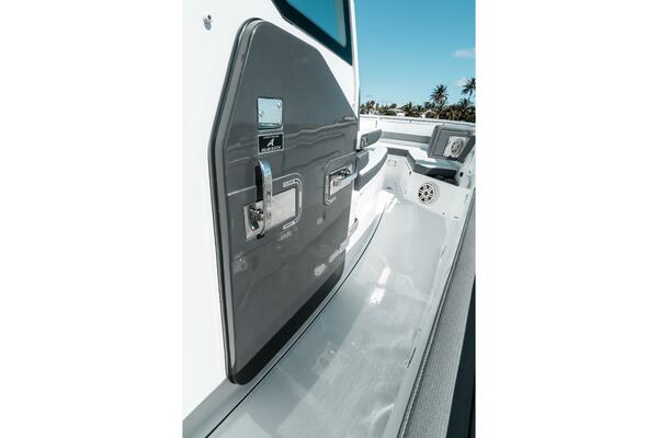 33ft Blackfin Yacht For Sale 33ft Blackfin Yacht For Sale