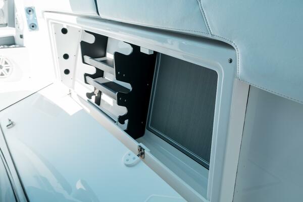 33ft Blackfin Yacht For Sale 33ft Blackfin Yacht For Sale