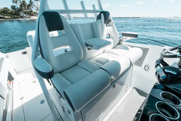 33ft Blackfin Yacht For Sale 33ft Blackfin Yacht For Sale