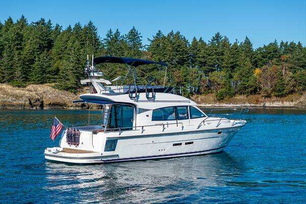 Nimbus 405 Flybridge Yacht For Sale