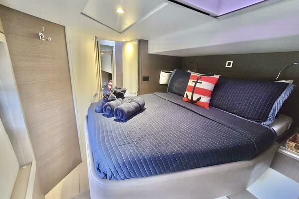 Merry Time 48ft Bali Yacht For Sale