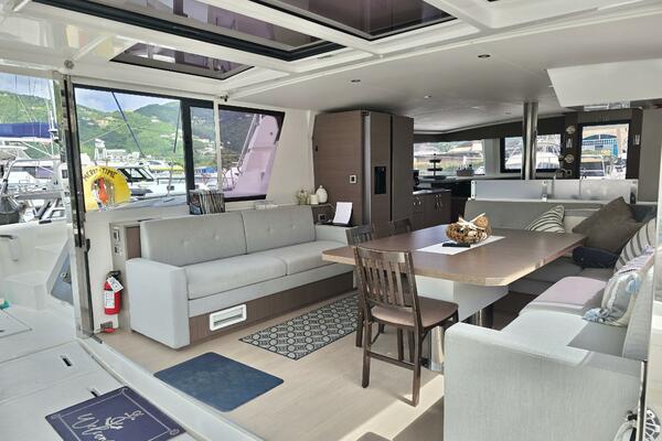 Merry Time 48ft Bali Yacht For Sale