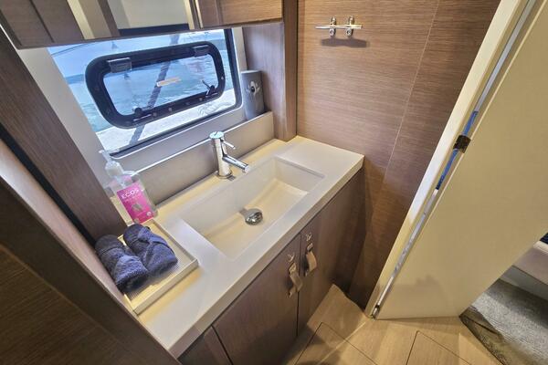 Merry Time 48ft Bali Yacht For Sale