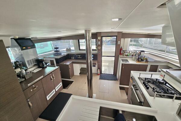 Merry Time 48ft Bali Yacht For Sale