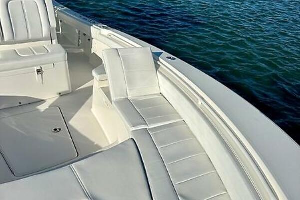 Amy s Cupholder  26ft Regulator Yacht For Sale Amy s Cupholder  26ft Regulator Yacht For Sale