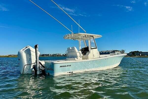 26-ft-Regulator-2020-26XO-Amy's Cupholder  Hampstead North Carolina United States  yacht for sale 26-ft-Regulator-2020-26XO-Amy's Cupholder  Hampstead North Carolina United States  yacht for sale