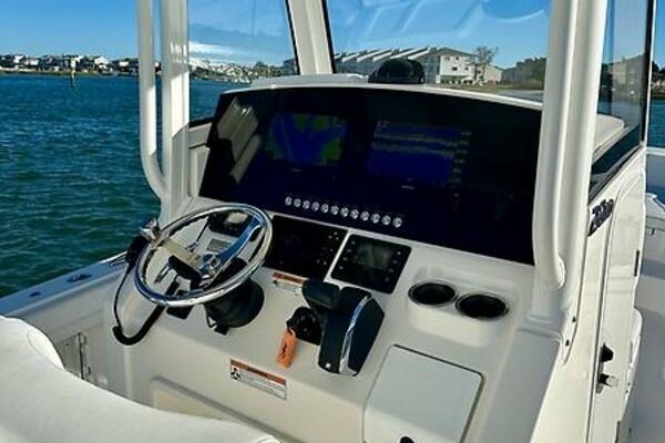 Amy s Cupholder  26ft Regulator Yacht For Sale Amy s Cupholder  26ft Regulator Yacht For Sale