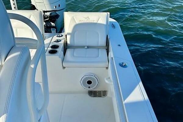 Amy s Cupholder  26ft Regulator Yacht For Sale Amy s Cupholder  26ft Regulator Yacht For Sale