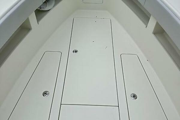 32ft SeaVee Yacht For Sale 32ft SeaVee Yacht For Sale