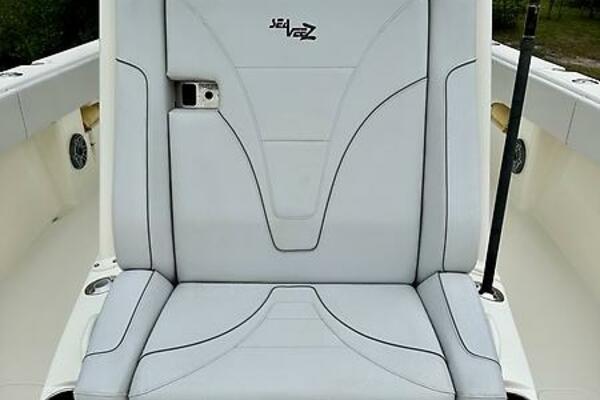 32ft SeaVee Yacht For Sale 32ft SeaVee Yacht For Sale