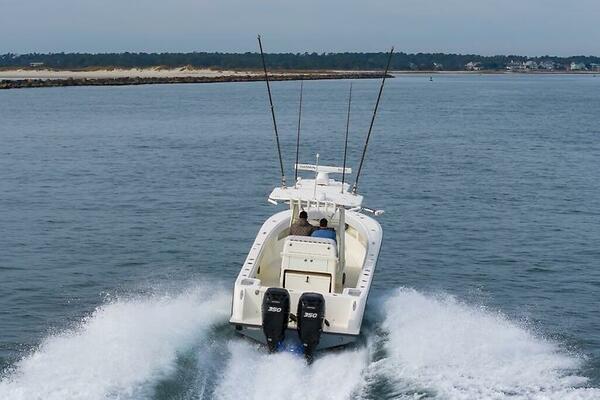 32ft SeaVee Yacht For Sale