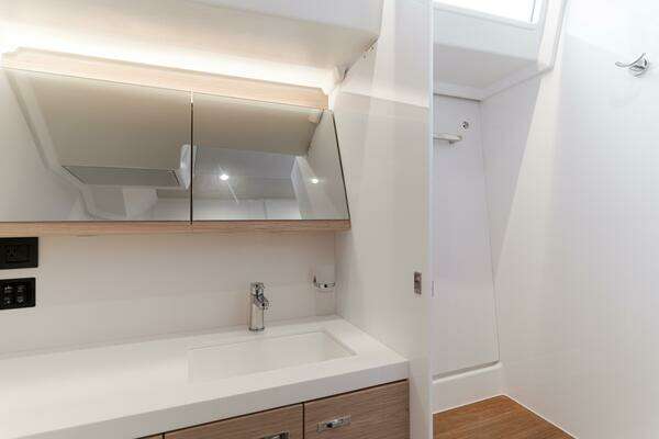 Beneteau Oceanis Yacht 60 Yacht For Sale