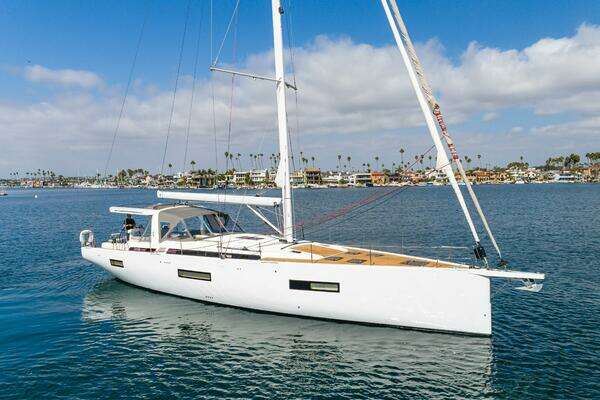 Beneteau Oceanis Yacht 60 Yacht For Sale