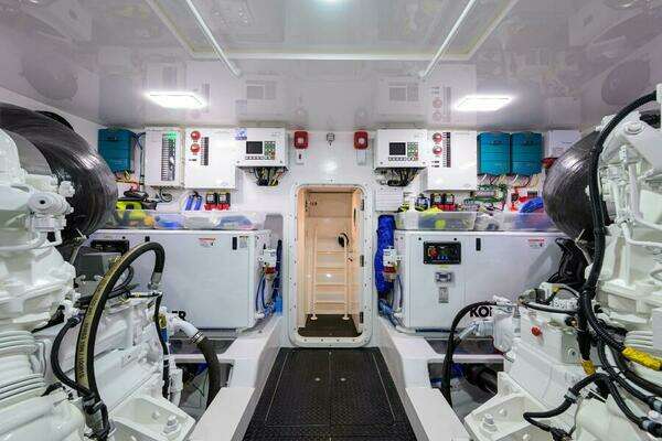 Viking 80 Convertible Yacht For Sale