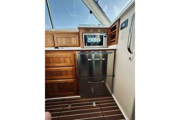 Back Cove 37 Yacht For Sale