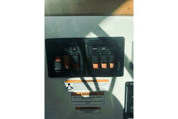 Back Cove 37 Yacht For Sale