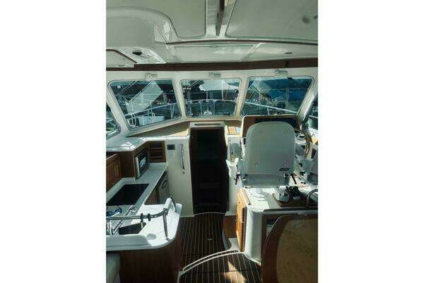 Back Cove 37 Yacht For Sale