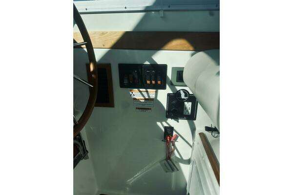 Back Cove 37 Yacht For Sale