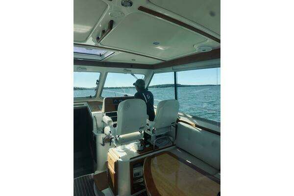 Back Cove 37 Yacht For Sale