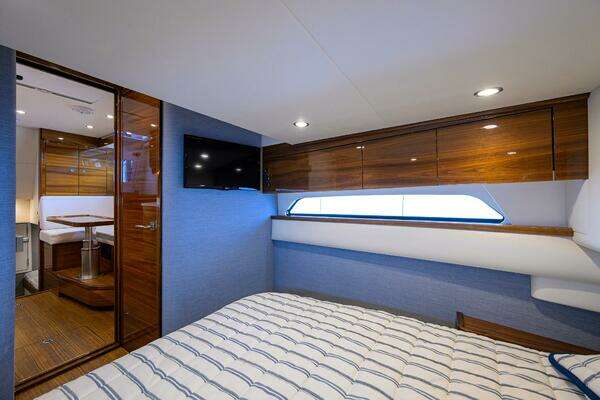 Valhalla Boatworks V-55 Yacht For Sale