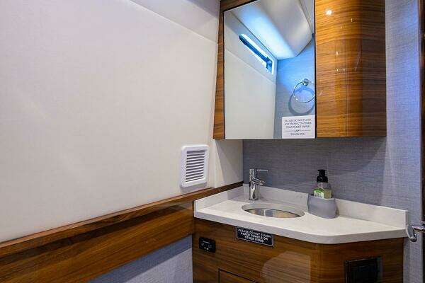 Valhalla Boatworks V-55 Yacht For Sale