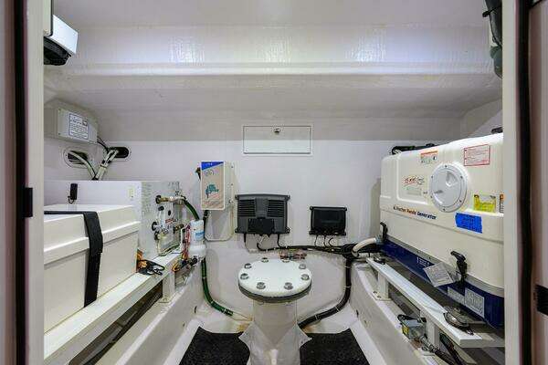 Valhalla Boatworks V-55 Yacht For Sale