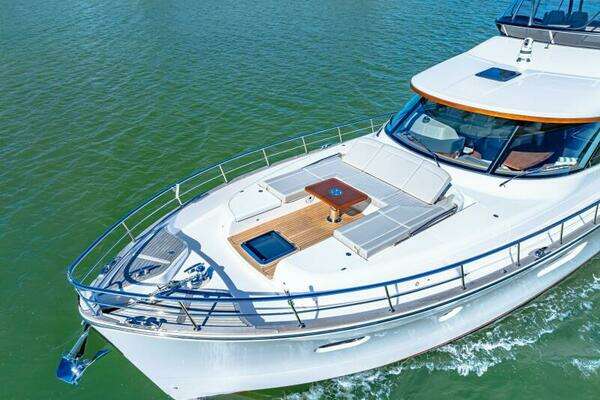 Belize 66 Daybridge Yacht For Sale