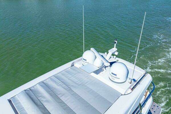 Belize 66 Daybridge Yacht For Sale