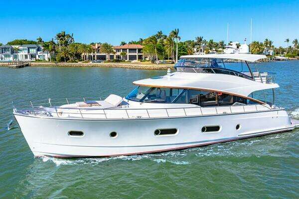 Belize 66 Daybridge Yacht For Sale