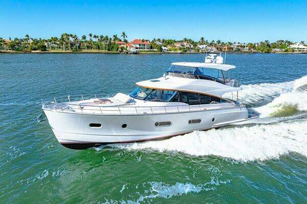Belize 66 Daybridge Yacht For Sale