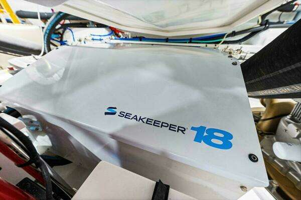 Belize 66 Daybridge Yacht For Sale