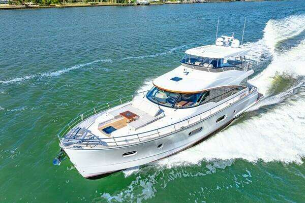 Belize 66 Daybridge Yacht For Sale