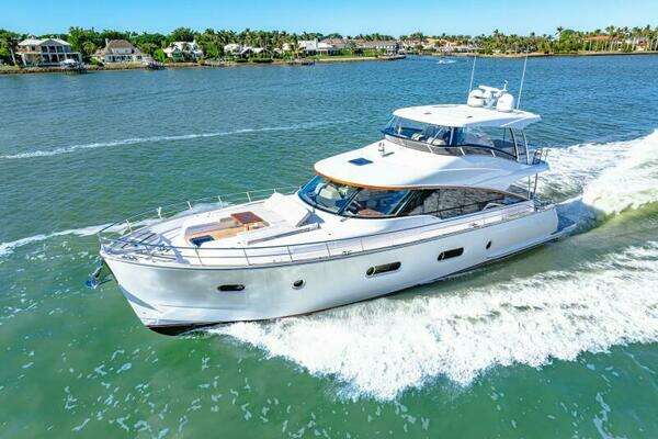 Belize 66 Daybridge Yacht For Sale