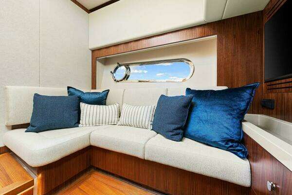Belize 66 Daybridge Yacht For Sale