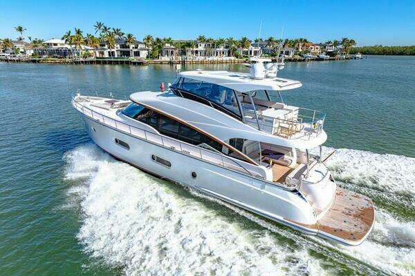 Belize 66 Daybridge Yacht For Sale