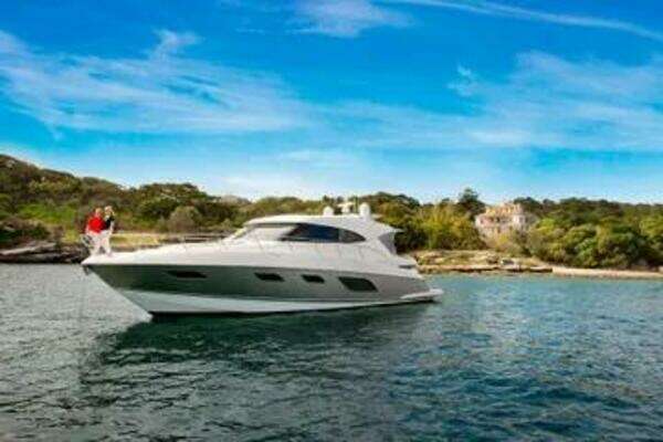 Riviera 600 Sport Yacht Yacht For Sale