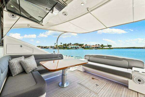 Riviera 5400 Sport Yacht Platinum Edition Yacht For Sale